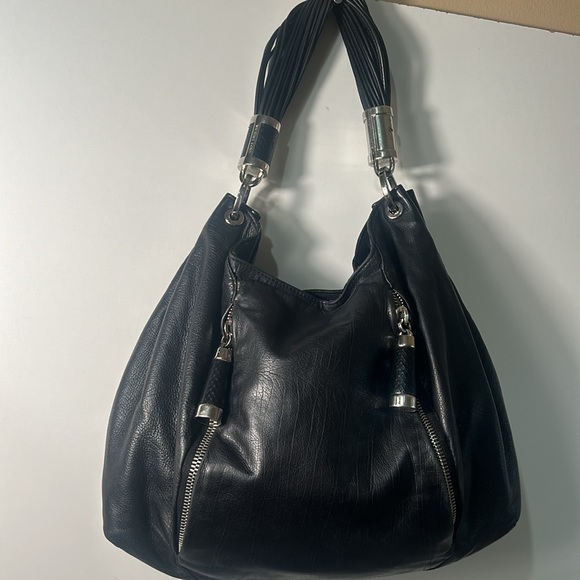 MICHAEL KORS SATCHEL HOBO SHOULDER BAG IN BLACK LEATHER - Picture 4 of 16